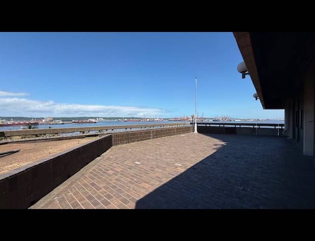738M² OFFICE TO LET IN DURBAN CENTRAL